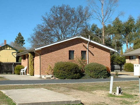 Fossicker Caravan Park - Surfers Gold Coast 1