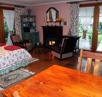 Gawler Churchhill Mews Bed  Breakfast - Surfers Gold Coast