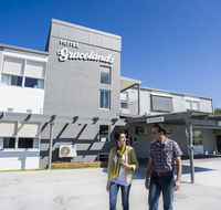 Hotel Gracelands - Surfers Gold Coast