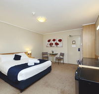 Ibis Styles Canberra - Surfers Gold Coast