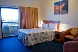 Kacy's Bargara Beach Motel - Surfers Gold Coast 2