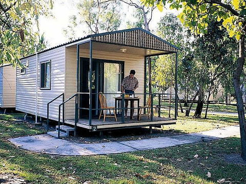 Kakadu Lodge & Caravan Park - Surfers Gold Coast 0