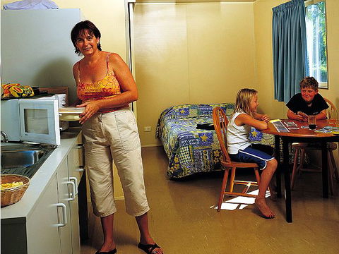 Kakadu Lodge & Caravan Park - Surfers Gold Coast 3