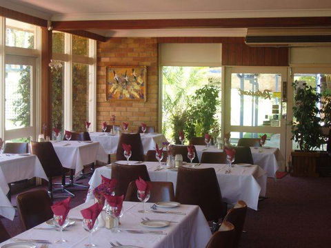 Kempsey Motor Inn - Surfers Gold Coast 2