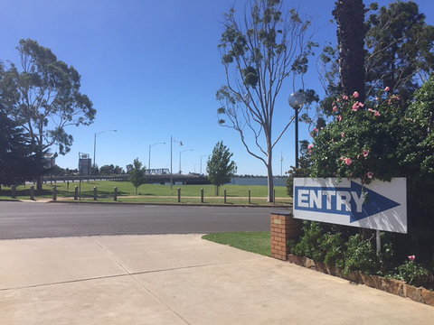 Lakeview Motel - Surfers Gold Coast 6