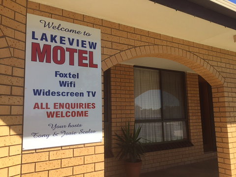 Lakeview Motel - Surfers Gold Coast 7