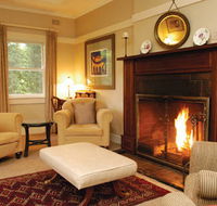 Links House Hotel Bowral - Surfers Gold Coast