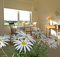 Little Lake Cottage BB - Surfers Gold Coast