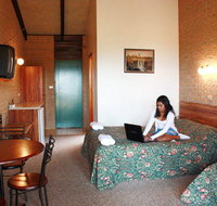 Lookout Motor Inn - Surfers Gold Coast