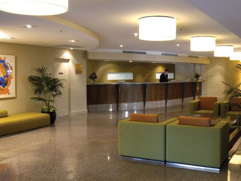 Medina Serviced Apartments Canberra, James Court - Surfers Gold Coast 3