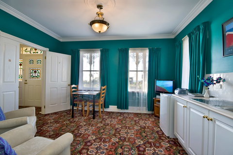 Mount Martha Bed & Breakfast By The Sea - Surfers Gold Coast 3