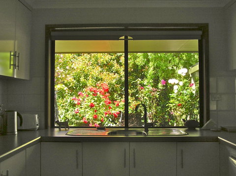 Myamba House Kyneton - Surfers Gold Coast 0