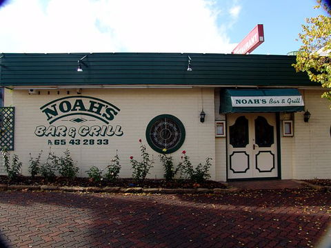 NOAH'S Mid City Motor Inn - Surfers Gold Coast 4
