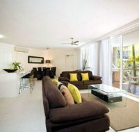 Noosa Tropicana - Surfers Gold Coast