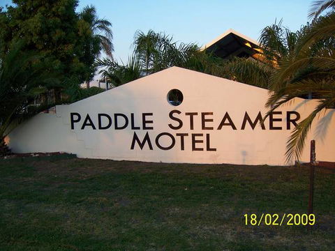 Paddle Steamer Motel - Surfers Gold Coast 0
