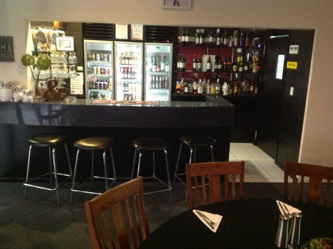 Parkside Motel & Licensed Restaurant - Surfers Gold Coast 5