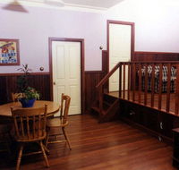 Pemberton Old Picture Theatre Holiday Apts - Surfers Gold Coast