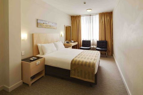 Quality Hotel Ambassador Perth - Surfers Gold Coast 6
