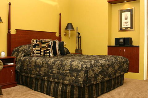 Quality Hotel Powerhouse Tamworth - Surfers Gold Coast 1