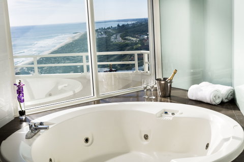 Rendezvous Hotel Perth Scarborough - Surfers Gold Coast 9