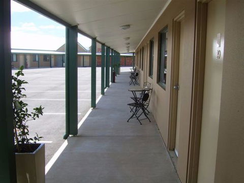 Bakehouse Motel Goulburn - Surfers Gold Coast 2