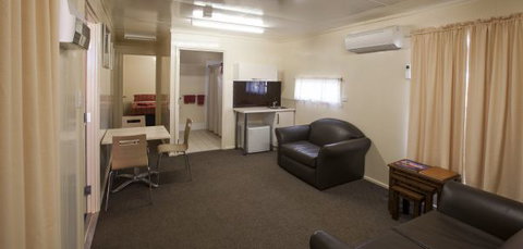Curtin Springs Wayside Inn - Surfers Gold Coast 15