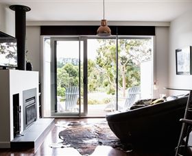 Polperro Winery Luxury Accommodation - Surfers Gold Coast 0