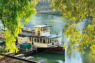 Riverboat Lodge Motor Inn - Surfers Gold Coast 1