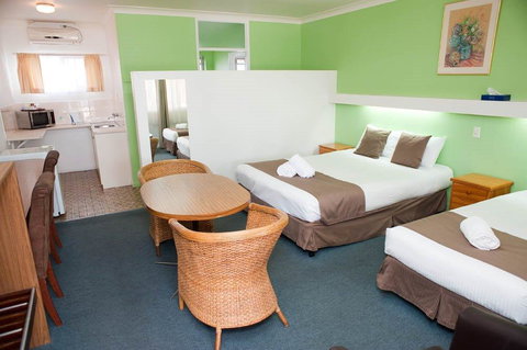 Riviera Motel - Surfers Gold Coast 5