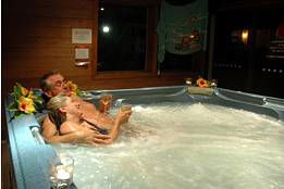 Seashells Beachfront Resort - Surfers Gold Coast 2