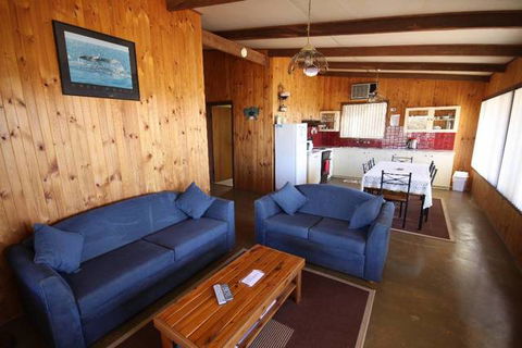 Seaview Cottage Ceduna - Surfers Gold Coast 1