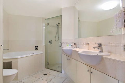 Shearwater Resort - Surfers Gold Coast 4