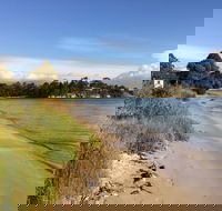 Snug Beach Cabin  Caravan Park - Surfers Gold Coast