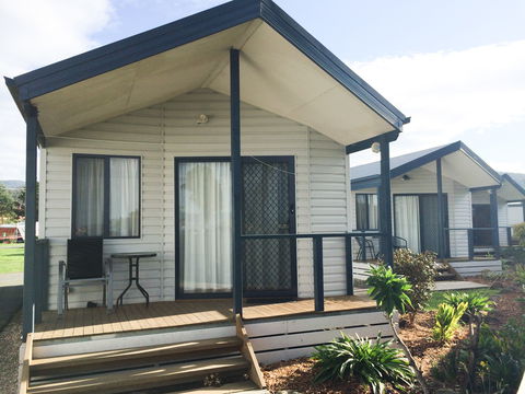 Snug Beach Cabin & Caravan Park - Surfers Gold Coast 5