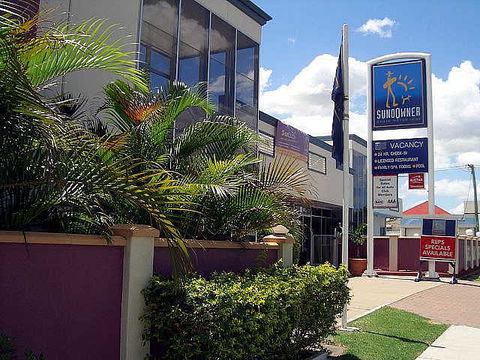 Sundowner Rockhampton Motel - Surfers Gold Coast 0