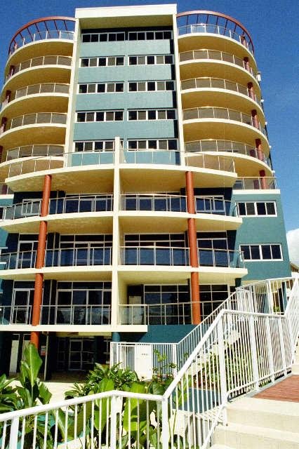 Sunrise Apartments Tuncurry - Surfers Gold Coast 1