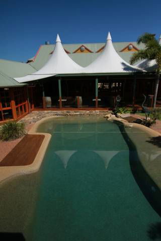 Tinaroo Lake Resort - Holiday Apartments - Surfers Gold Coast 4