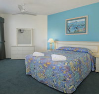 White Crest Luxury Apartments - Surfers Gold Coast
