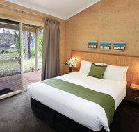 Eight Willows Retreat - Surfers Gold Coast
