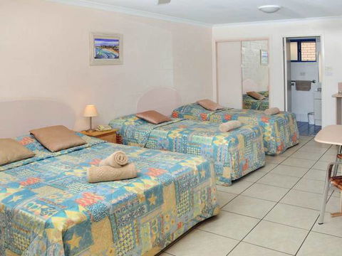 Yamba Twin Pines Motel - Surfers Gold Coast 7