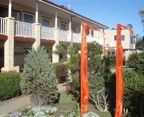 Baywatch Manor Augusta YHA - Surfers Gold Coast 0
