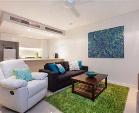 Absolute Waterfront Luxury Apartments - Surfers Gold Coast 2