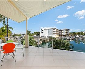 Bay View Luxury Waterfront Villa - Surfers Gold Coast 7