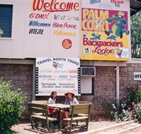 Palm Court Kookaburra Backpackers - Surfers Gold Coast
