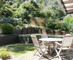Bazza's Place - Surfers Gold Coast 0