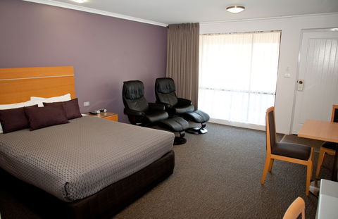 Sportsmans Motor Inn - Surfers Gold Coast 2