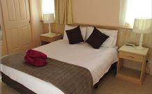 Waratah Family Cottage 82 - Surfers Gold Coast 0
