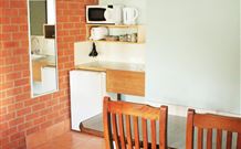 Catalina Motel Lake Macquarie - Toronto - Surfers Gold Coast 2