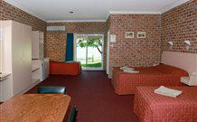 Gloucester Country Lodge Motel - Gloucester - Surfers Gold Coast 4