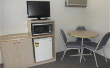 Pine Lodge Motel - Woolgoolga - Surfers Gold Coast 3